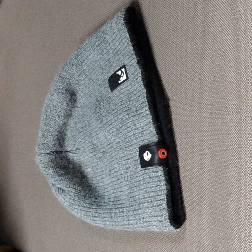 Skullcandy beanie
